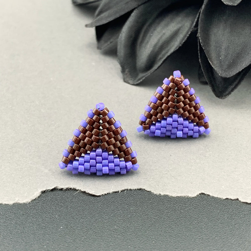 Peyote Stitch Triangle Stud Earrings - Dual Color Chocolate