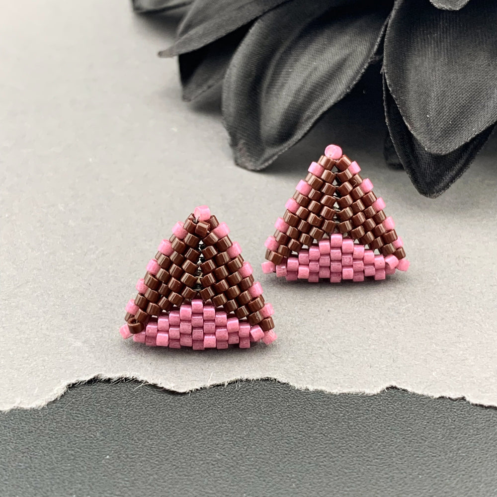 Peyote Stitch Triangle Stud Earrings - Dual Color Chocolate