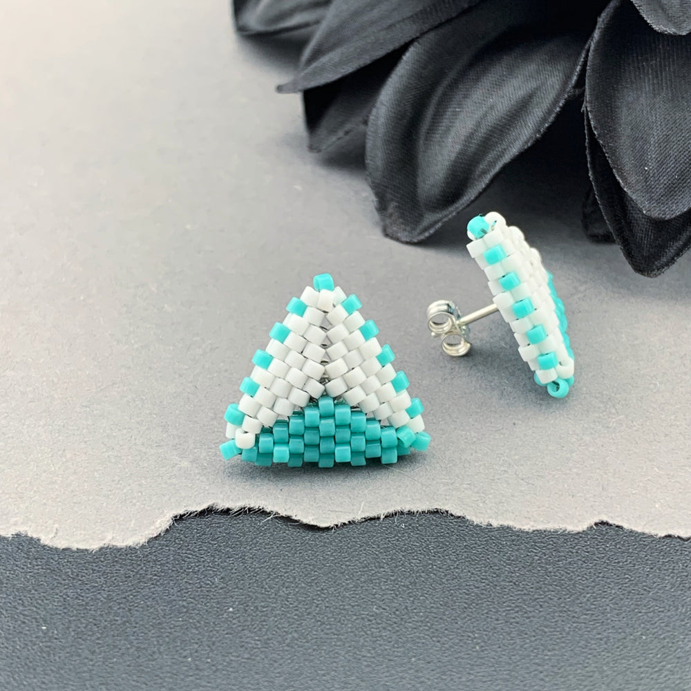 Peyote Stitch Triangle Stud Earrings - Dual Color White