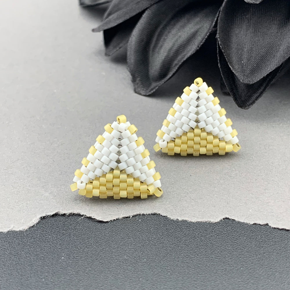 Peyote Stitch Triangle Stud Earrings - Dual Color White
