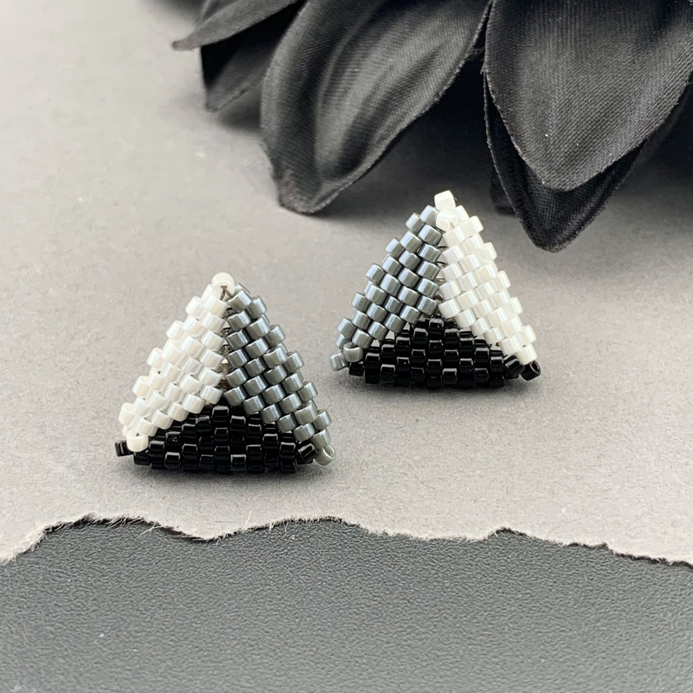 Peyote Stitch Triangle Stud Earrings - Tricolor