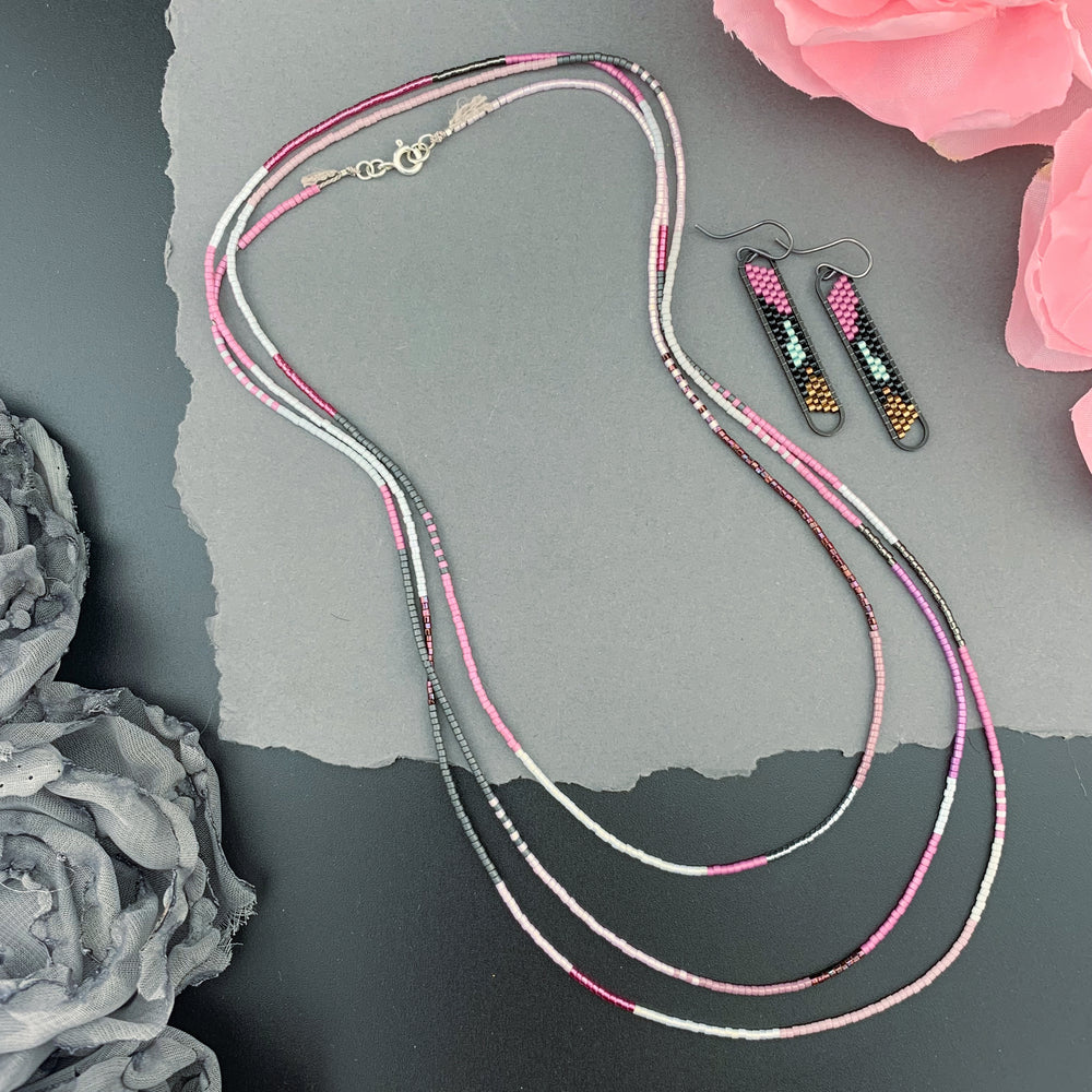 Set: Oval Earrings & Single Strand Beaded Necklace
